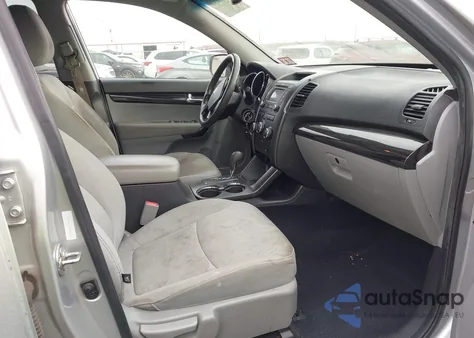 2013 Kia Sorento Lx z USA, uszkodzony, nr VIN 5XYKT3A61DG419401